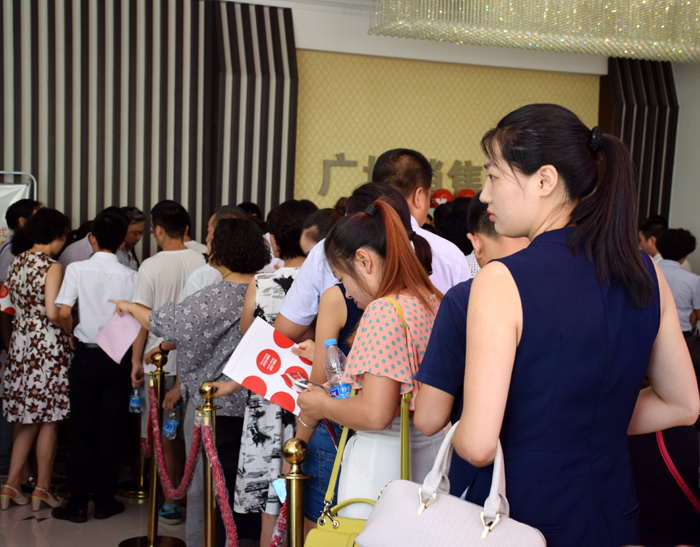 喜報(bào)！捷報(bào)！一經(jīng)推出即成隴南商業(yè)傳奇！